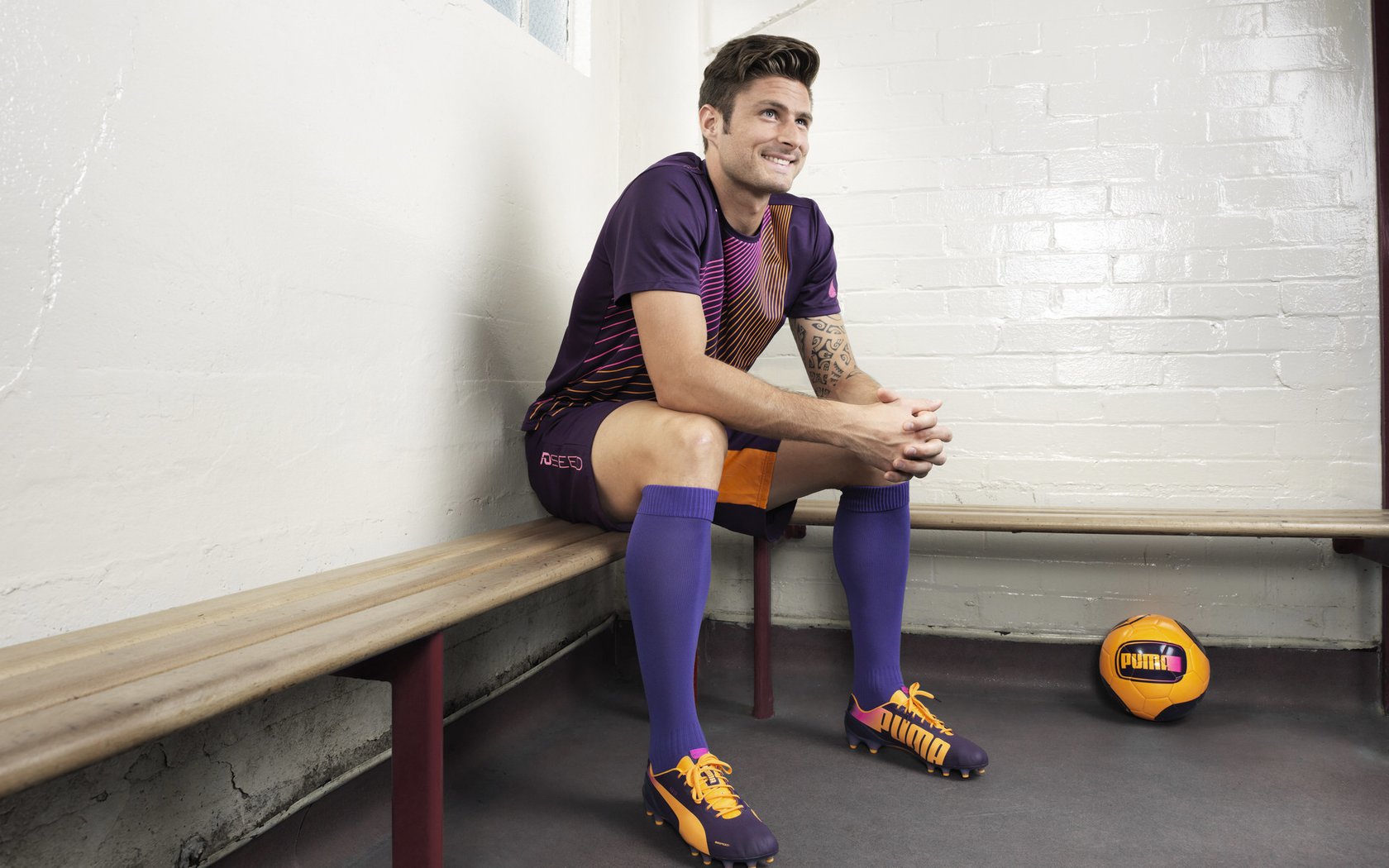 爱游戏体育平台-莫莉决赛后段发力压制群雄，莫莉个人资料简介